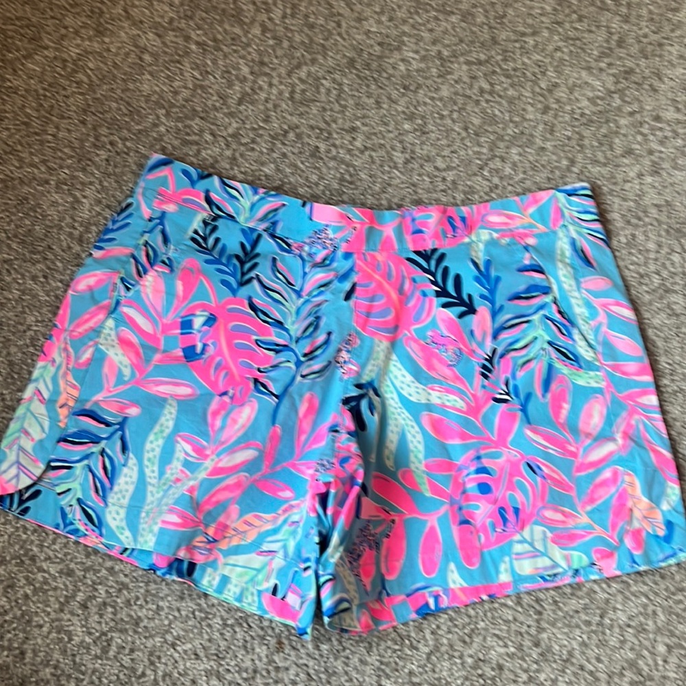 lilly pulitzer shorts - Picture 1 of 4